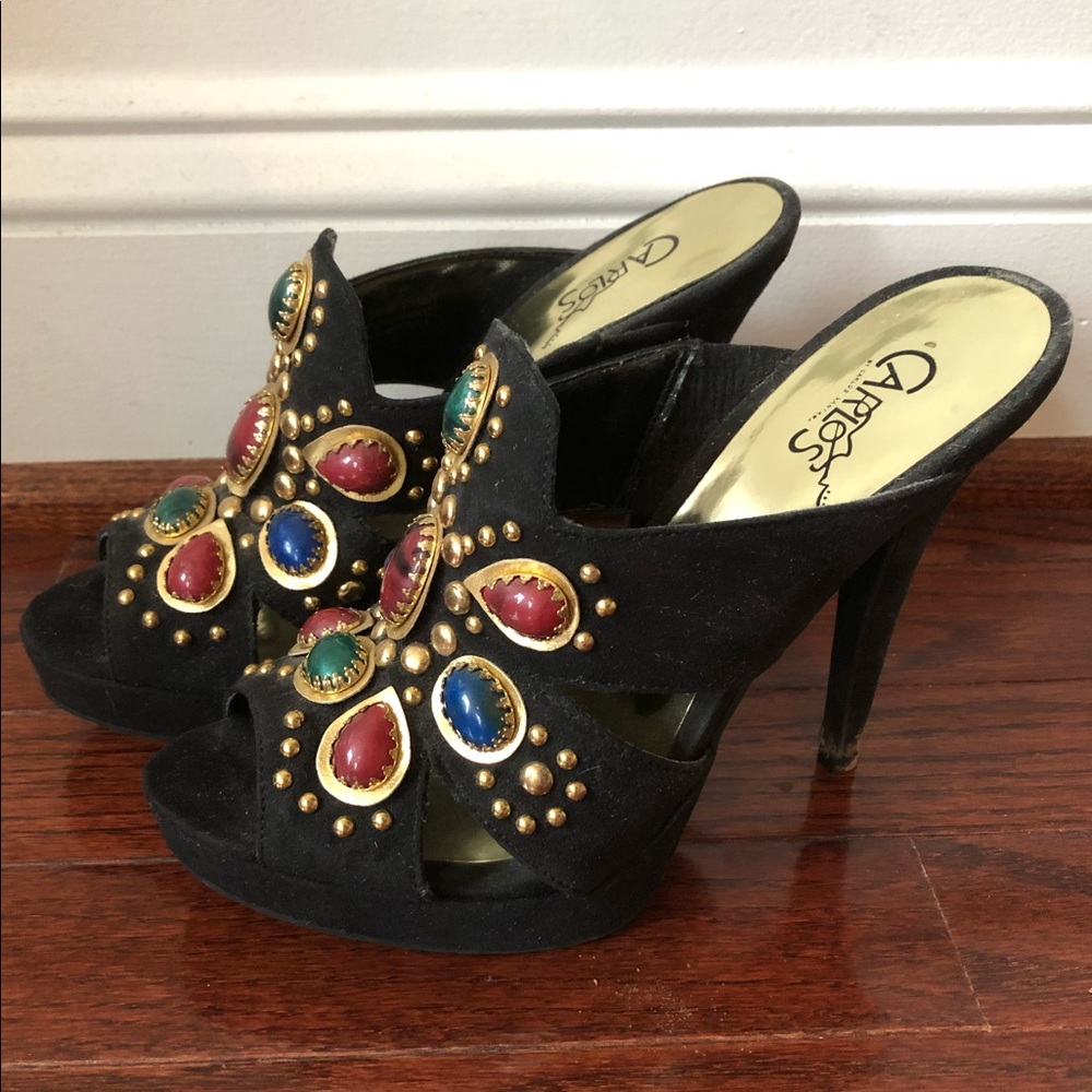 Carlos by Carlos Santana gemstone heels
